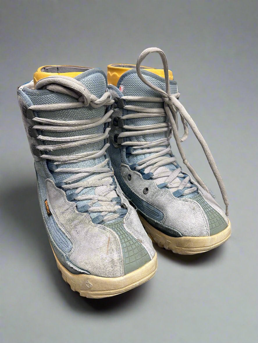 W Snowboard Boots 8.5